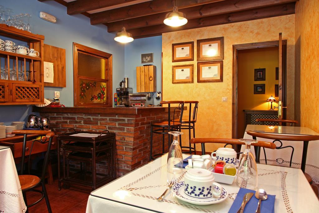 La Ablaneda Guest House Soto De Cangas Room photo